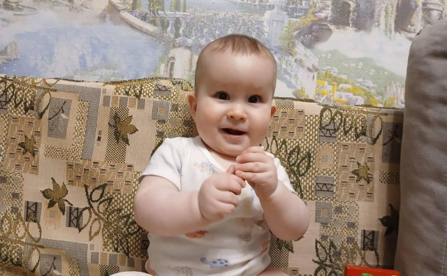 Thumbnail for - Маленькому Ване нужно пройти полное обследование