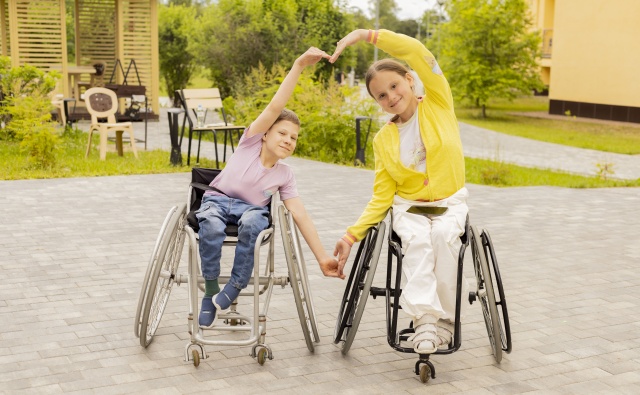 Thumbnail for - Поддержим спорт для детей со спина бифида!